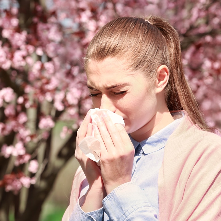 Contact lenses and allergies